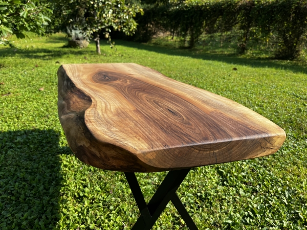 Klubska mizica Live edge